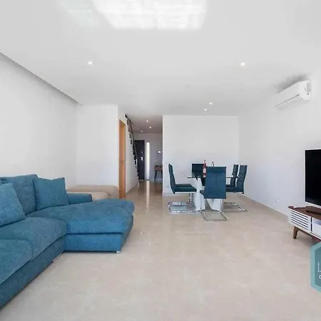 度假居 Patroves Sea View - Dream *