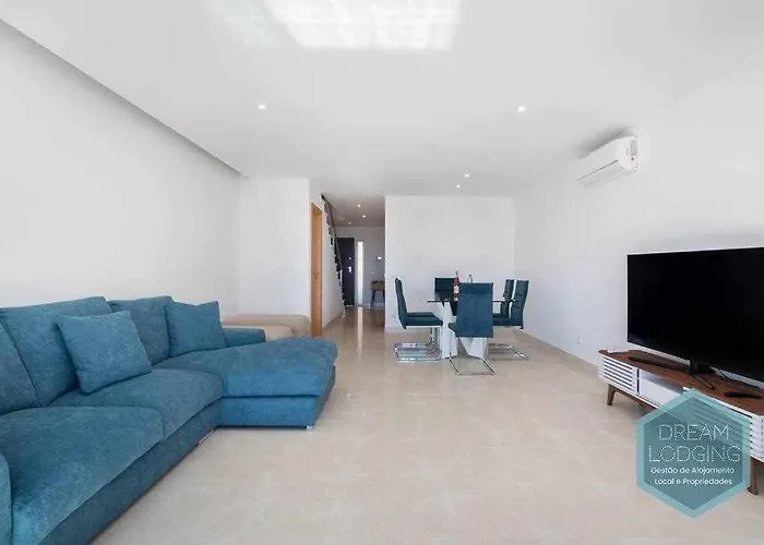 度假居 Patroves Sea View - Dream *